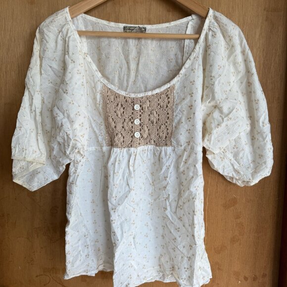 American Rag white and khaki floral peasant blouse - Picture 1 of 5